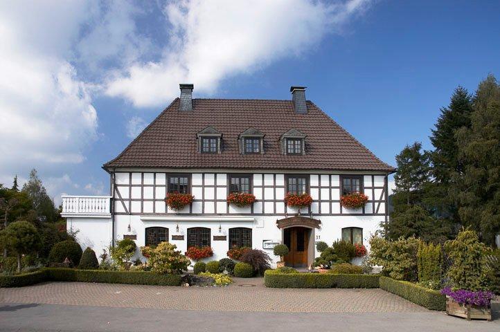 Bb Huetter 4*